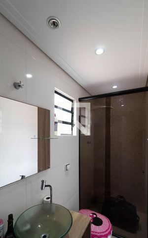 Casa à venda com 300m², 3 quartos e 3 vagas Casa à venda com 300m², 3 quartos e 3 vagasBanheiro da Suíte