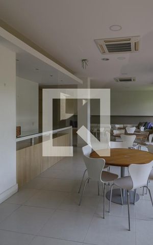 Apartamento à venda com 126m², 3 quartos e 2 vagasÁrea comum - Salão de festas