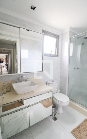 Apartamento à venda com 126m², 3 quartos e 2 vagasBanheiro da Suíte 1