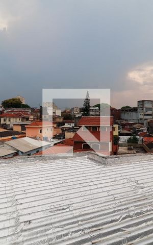 Casa à venda com 520m², 6 quartos e 4 vagasPiso 3: Sotão/Área de Serviço