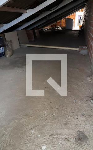 Casa à venda com 520m², 6 quartos e 4 vagasPiso 3: Sotão/Área de Serviço