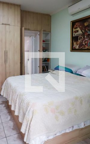 Casa à venda com 520m², 6 quartos e 4 vagasPiso 2: Suite 5