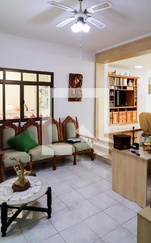 Casa à venda com 520m², 6 quartos e 4 vagasPiso 1: Sala 2