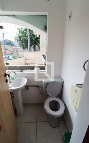 Casa à venda com 520m², 6 quartos e 4 vagasPiso 1: Lavabo 1