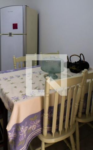 Casa à venda com 520m², 6 quartos e 4 vagasPiso 2: Suite 4/Copa
