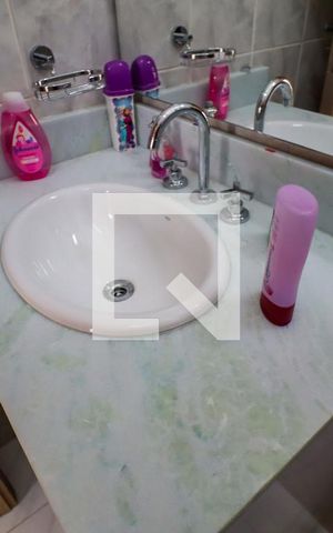 Casa à venda com 520m², 6 quartos e 4 vagasPiso 2: Suite 2