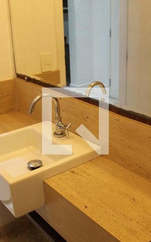 Casa de condomínio para alugar com 180m², 4 quartos e 3 vagasLavabo