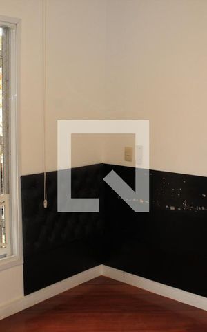 Casa de condomínio para alugar com 180m², 4 quartos e 3 vagasQuarto 1
