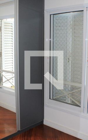 Casa de condomínio para alugar com 180m², 4 quartos e 3 vagasQuarto 1