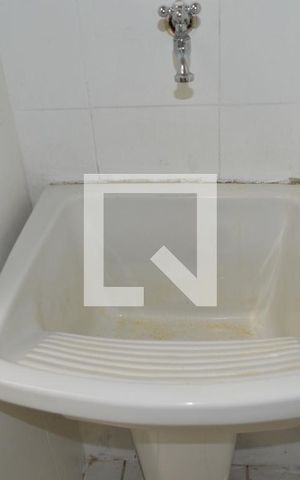 Apartamento à venda com 85m², 3 quartos e 1 vagaÁrea de serviço