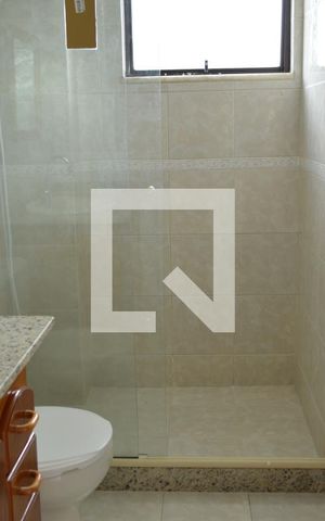 Apartamento à venda com 85m², 3 quartos e 1 vagaBanheiro do corredor
