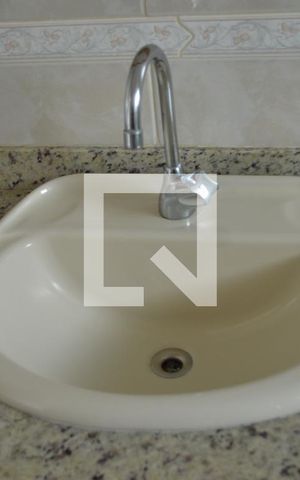 Apartamento à venda com 85m², 3 quartos e 1 vagaBanheiro do corredor