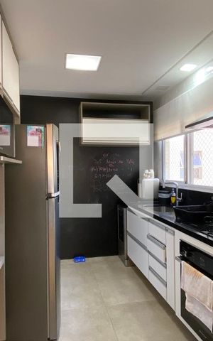 Apartamento para alugar com 132m², 3 quartos e 2 vagasCozinha