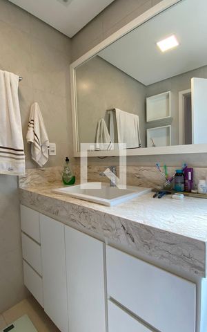 Apartamento para alugar com 132m², 3 quartos e 2 vagasBanheiro da Suíte 1