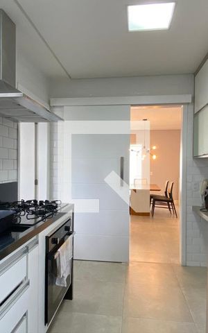Apartamento para alugar com 132m², 3 quartos e 2 vagasCozinha