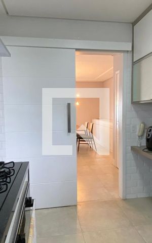 Apartamento para alugar com 132m², 3 quartos e 2 vagasCozinha