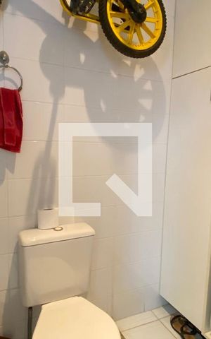 Apartamento para alugar com 132m², 3 quartos e 2 vagasBanheiro de serviço