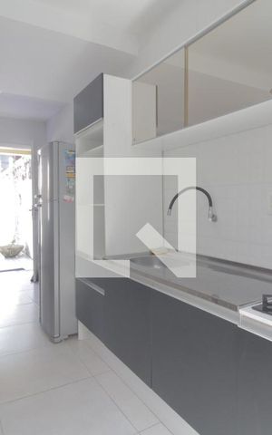 Casa de condomínio à venda com 80m², 1 quarto e 1 vagaCozinha