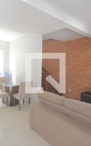 Casa de condomínio à venda com 80m², 1 quarto e 1 vagaSala