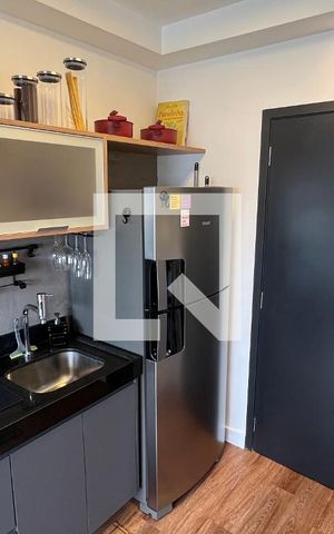 Studio à venda com 18m², 1 quarto e sem vaga Studio à venda com 18m², 1 quarto e sem vagaCozinha - Armários