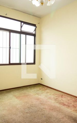 Apartamento para alugar com 77m², 3 quartos e sem vaga Apartamento para alugar com 77m², 3 quartos e sem vagaSala