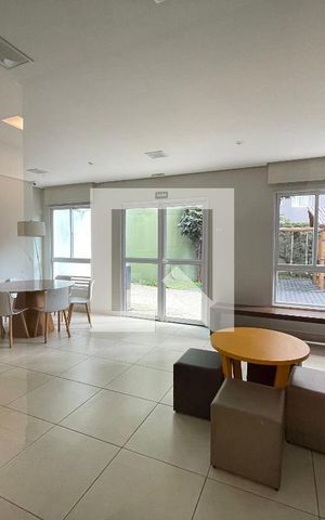 Apartamento para alugar com 33m², 1 quarto e sem vaga Apartamento para alugar com 33m², 1 quarto e sem vagaÁrea comum - Salão de festas