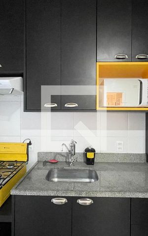 Apartamento para alugar com 33m², 1 quarto e sem vaga Apartamento para alugar com 33m², 1 quarto e sem vagaCozinha