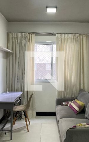 Apartamento para alugar com 33m², 1 quarto e sem vaga Apartamento para alugar com 33m², 1 quarto e sem vagaSala