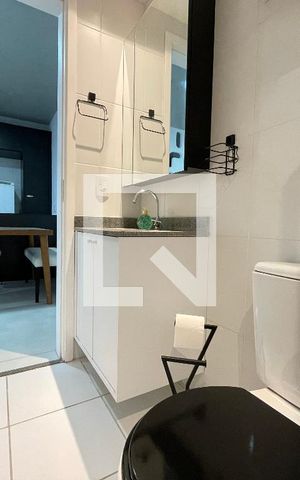 Apartamento para alugar com 33m², 1 quarto e sem vaga Apartamento para alugar com 33m², 1 quarto e sem vagaBanheiro