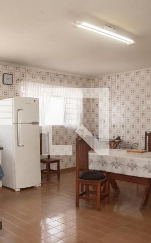 Casa à venda com 200m², 3 quartos e 3 vagasCozinha