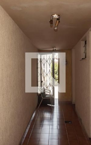 Casa à venda com 200m², 3 quartos e 3 vagasEntrada