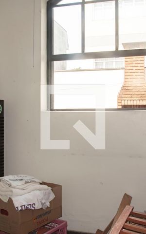 Casa à venda com 200m², 3 quartos e 3 vagasQuarto de Serviço