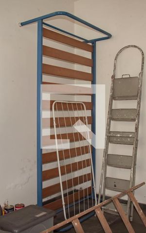 Casa à venda com 200m², 3 quartos e 3 vagasQuarto de Serviço