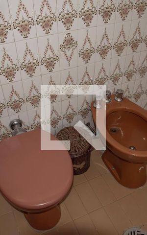 Casa à venda com 200m², 3 quartos e 3 vagasBanheiro da Suíte