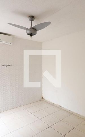 Casa para alugar com 70m², 2 quartos e 1 vagaQuarto 1