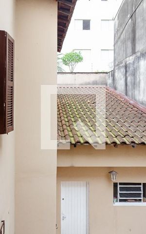Casa à venda com 185m², 3 quartos e 5 vagas Casa à venda com 185m², 3 quartos e 5 vagasVista do Quarto 2