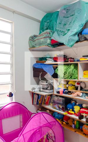Casa à venda com 185m², 3 quartos e 5 vagas Casa à venda com 185m², 3 quartos e 5 vagasQuarto de Serviço