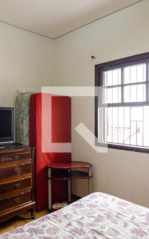 Casa à venda com 185m², 3 quartos e 5 vagas Casa à venda com 185m², 3 quartos e 5 vagasQuarto 3