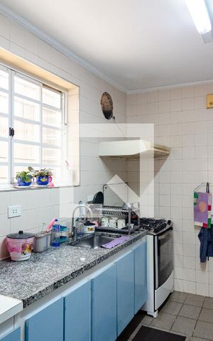 Casa à venda com 185m², 3 quartos e 5 vagas Casa à venda com 185m², 3 quartos e 5 vagasCozinha
