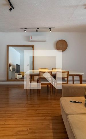 Apartamento à venda com 124m², 2 quartos e sem vaga Apartamento à venda com 124m², 2 quartos e sem vagaSala