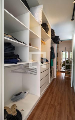 Apartamento à venda com 124m², 2 quartos e sem vaga Apartamento à venda com 124m², 2 quartos e sem vagaCloset da suíte 1