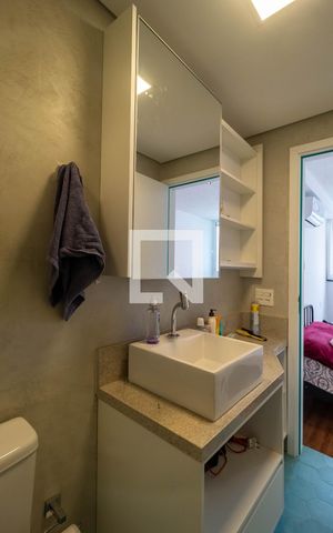 Apartamento à venda com 124m², 2 quartos e sem vaga Apartamento à venda com 124m², 2 quartos e sem vagaQuarto 2 - Suíte