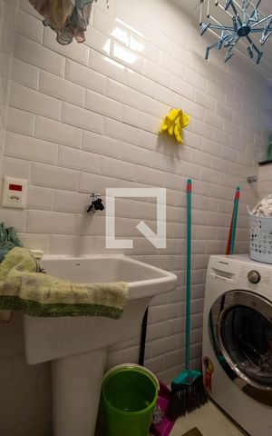 Apartamento à venda com 124m², 2 quartos e sem vaga Apartamento à venda com 124m², 2 quartos e sem vagaÁrea de Serviço