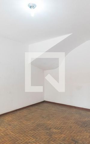 Casa à venda com 98m², 2 quartos e 1 vaga Casa à venda com 98m², 2 quartos e 1 vagaSala