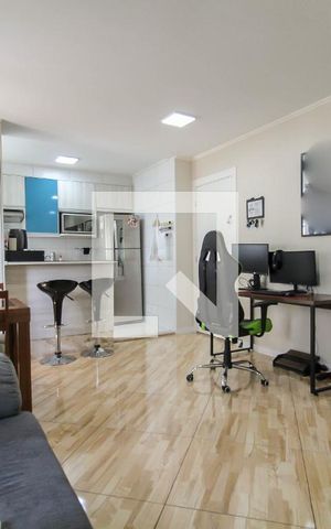 Apartamento à venda com 46m², 1 quarto e 1 vaga Apartamento à venda com 46m², 1 quarto e 1 vagaSala