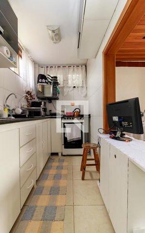 Casa para alugar com 450m², 3 quartos e 5 vagas Casa para alugar com 450m², 3 quartos e 5 vagasEdícula - Cozinha
