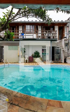 Casa para alugar com 450m², 3 quartos e 5 vagas Casa para alugar com 450m², 3 quartos e 5 vagasSala - Vista