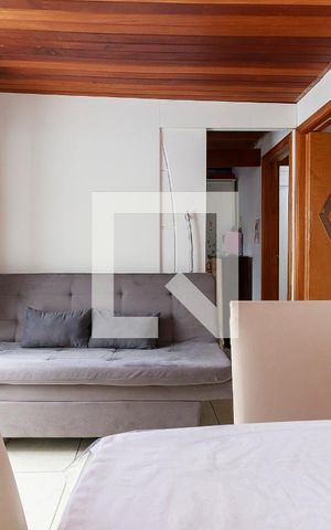 Casa para alugar com 450m², 3 quartos e 5 vagas Casa para alugar com 450m², 3 quartos e 5 vagasEdícula - Sala
