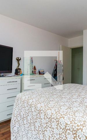 Casa para alugar com 450m², 3 quartos e 5 vagas Casa para alugar com 450m², 3 quartos e 5 vagasQuarto 2