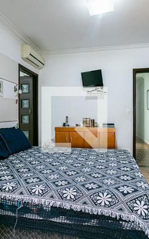 Casa à venda com 280m², 3 quartos e 2 vagasSuíte